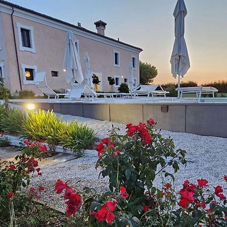 Loft In A Beautiful Villa With Swimming Pool Monsano Esterno foto